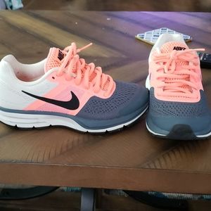 Nike Pegasus 30 size 5.5